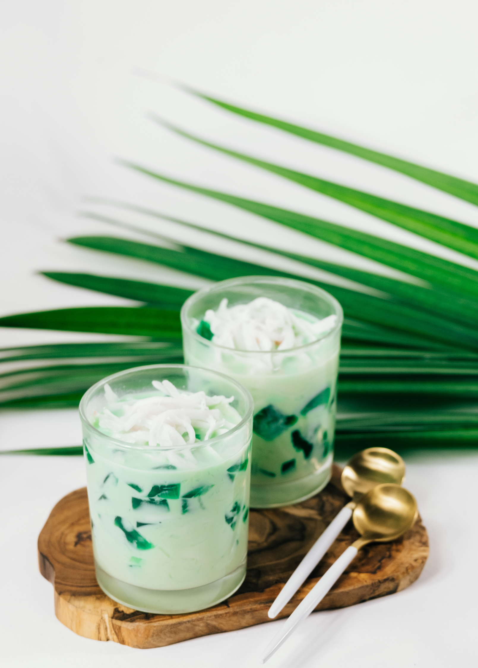 Pandan Leaf (Pandanus amaryllifolius)